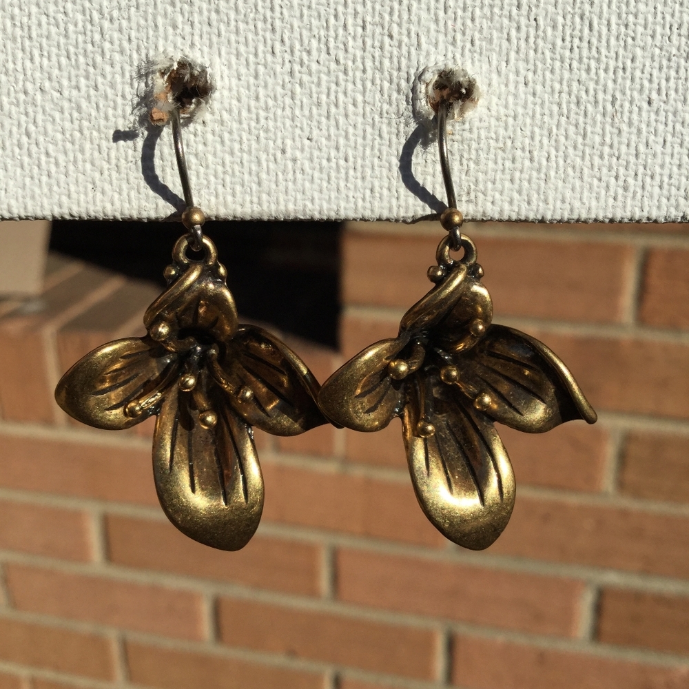 Lucky Brand Lily Earrings